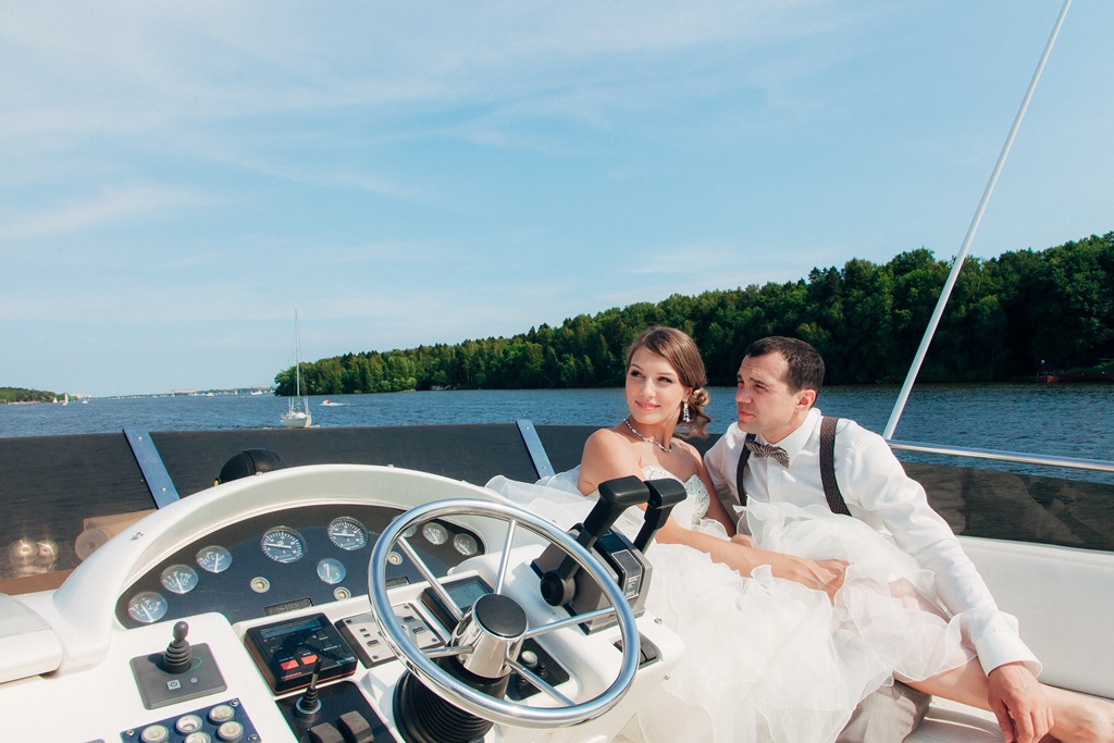 Яхта на свадьбу