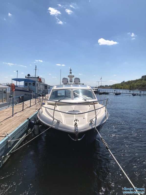 VIP яхта для круизов по Волге с каютами Волгоград